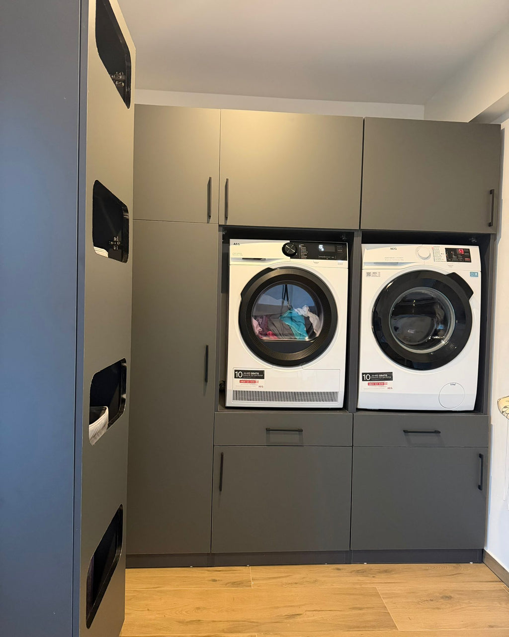 Laundryroom Grey